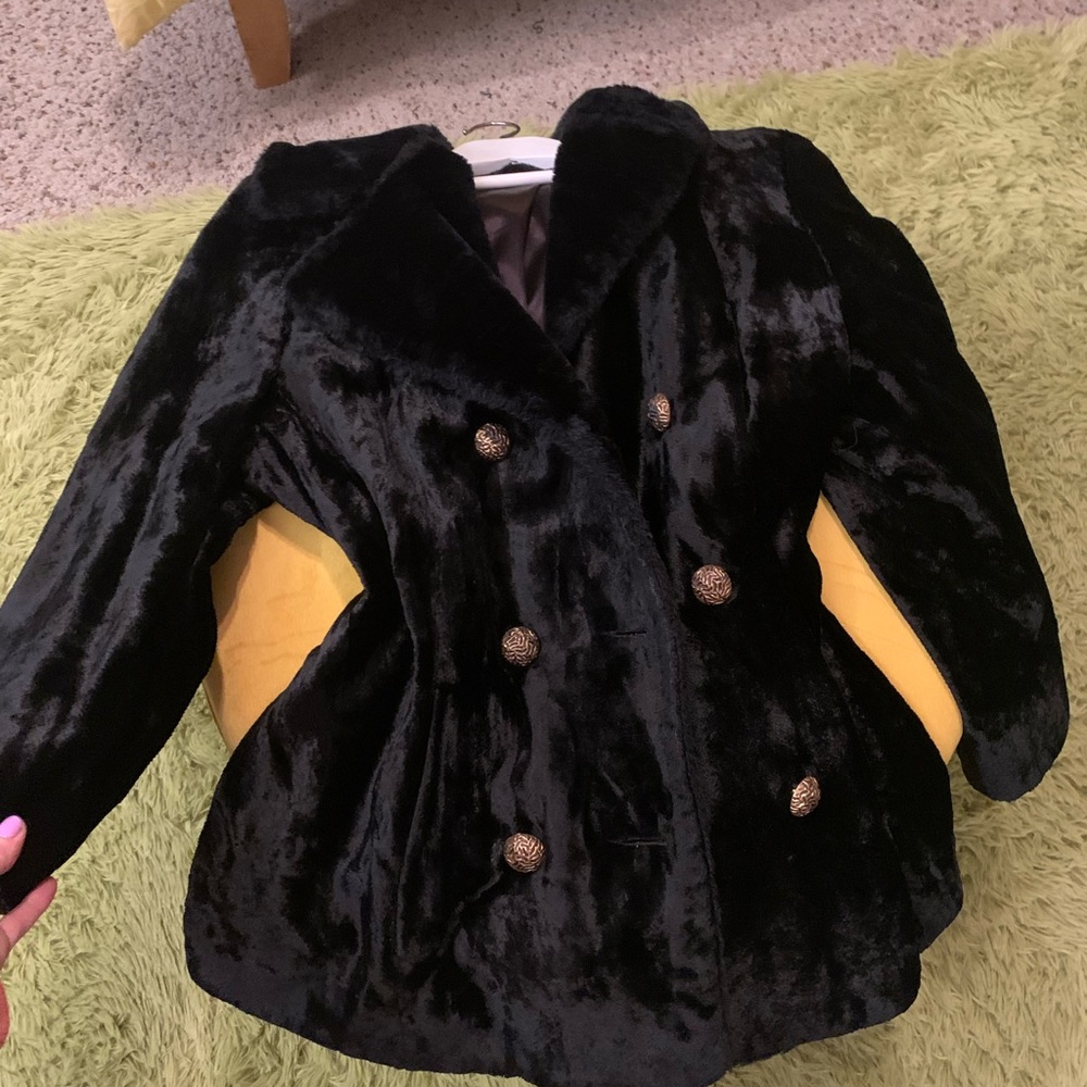 Vintage faux fur coat in perfect condition